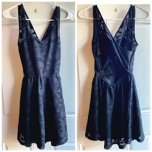 Hot topic criss cross dress